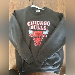 Pro Player Chicago Bulls Black Crewneck Sweater